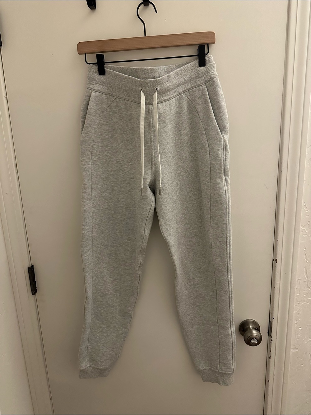 lululemon athletica scuba high rise relaxed joggers